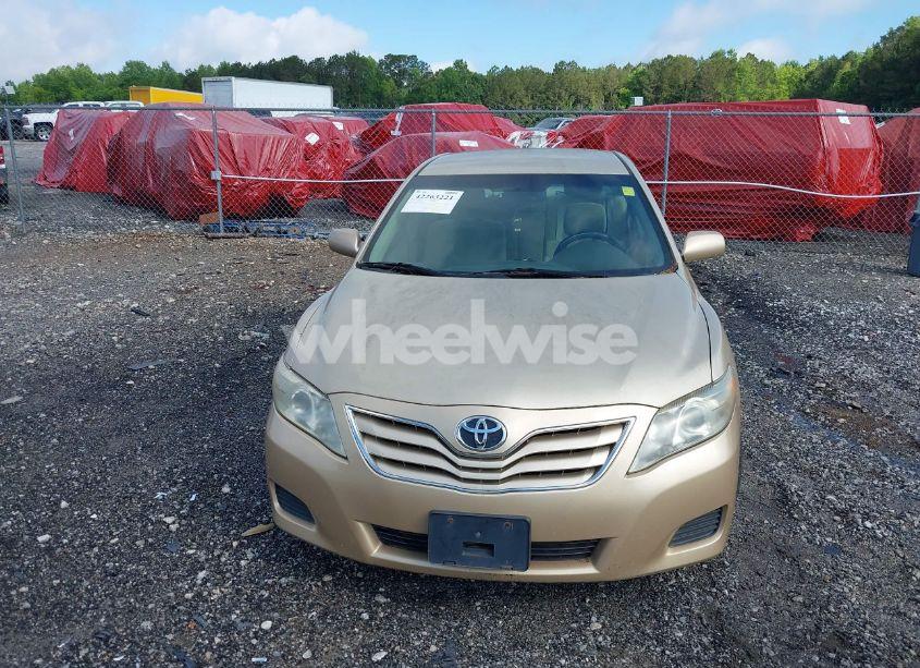 Photo 6 of 2010 Toyota Camry LE (VIN 4T4BF3EK6AR015004)