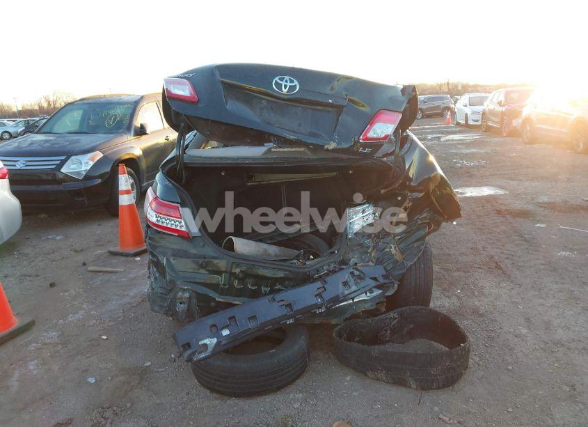 Photo 16 of 2010 Toyota Camry LE (VIN 4T4BF3EK6AR016900)