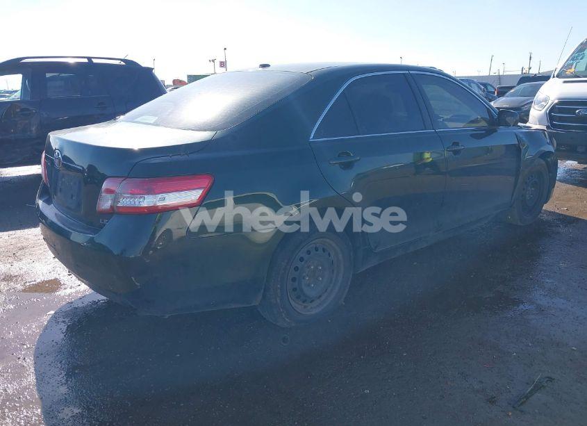 Photo 4 of 2010 Toyota Camry LE (VIN 4T4BF3EK6AR019067)