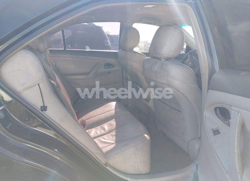 Photo 8 of 2010 Toyota Camry LE (VIN 4T4BF3EK6AR019067)