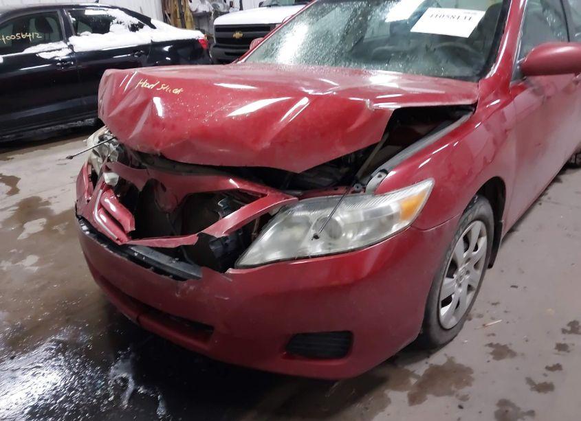 Photo 12 of 2010 Toyota Camry LE (VIN 4T4BF3EK6AR033468)
