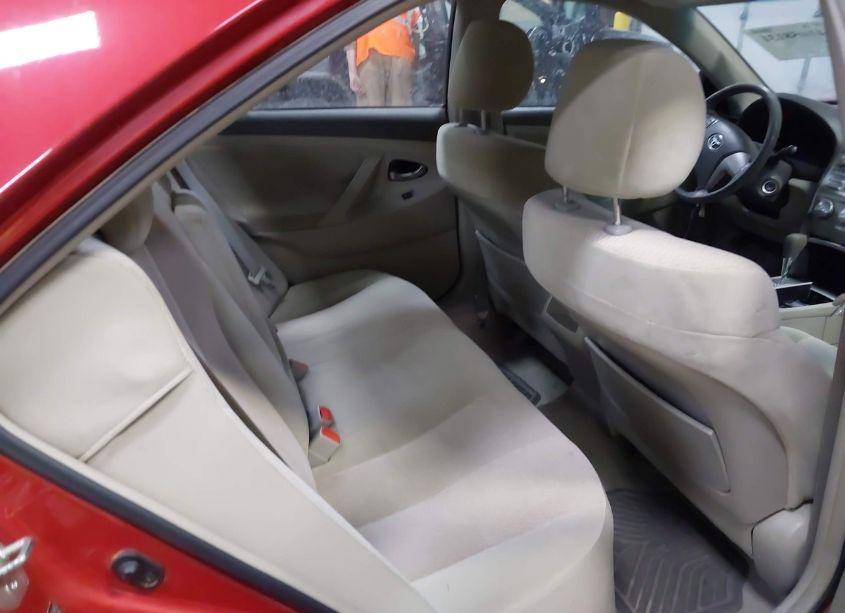 Photo 8 of 2010 Toyota Camry LE (VIN 4T4BF3EK6AR033468)