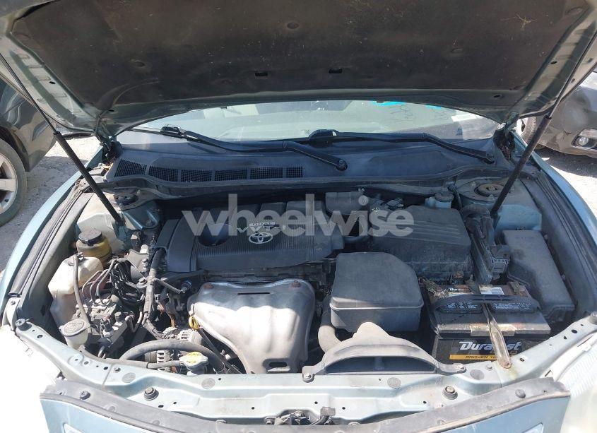 Photo 10 of 2010 Toyota Camry LE (VIN 4T4BF3EK6AR040355)