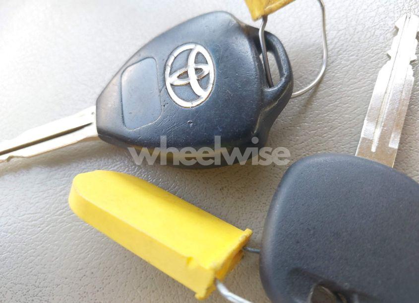 Photo 11 of 2010 Toyota Camry LE (VIN 4T4BF3EK6AR040355)