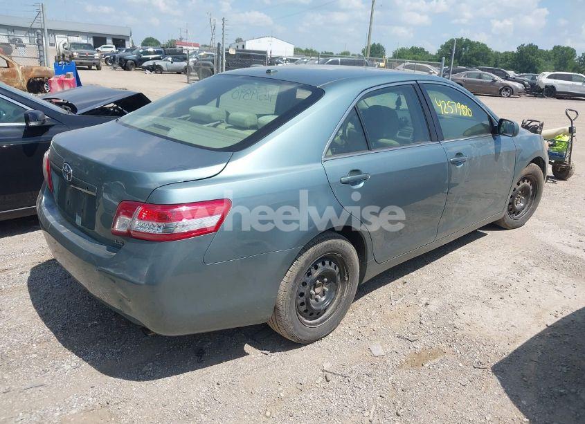 Photo 4 of 2010 Toyota Camry LE (VIN 4T4BF3EK6AR040355)