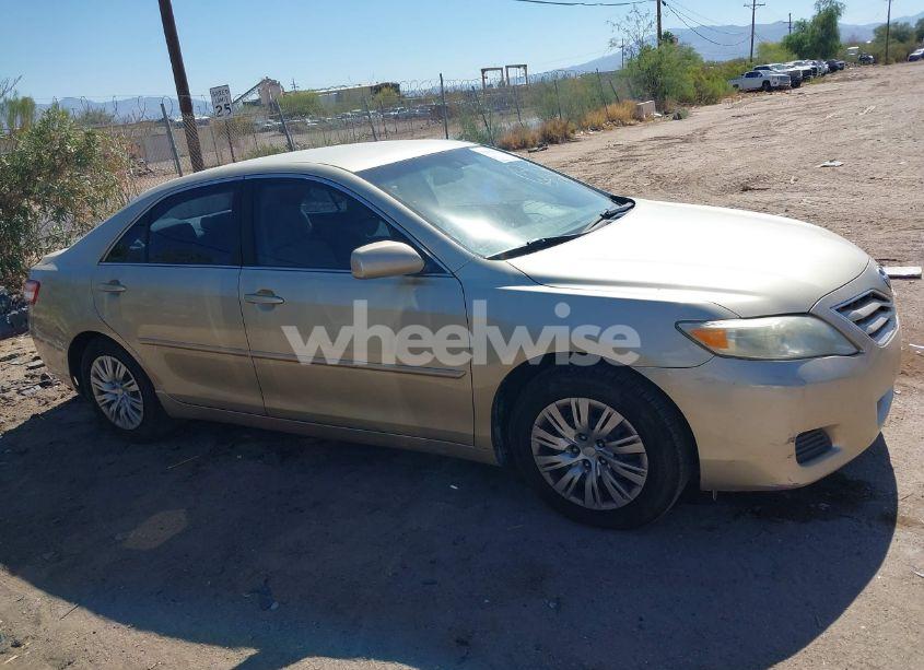 Photo 13 of 2010 Toyota Camry LE (VIN 4T4BF3EK6AR041909)