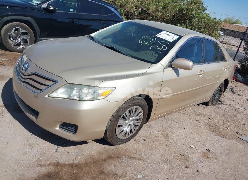 Photo 2 of 2010 Toyota Camry LE (VIN 4T4BF3EK6AR041909)