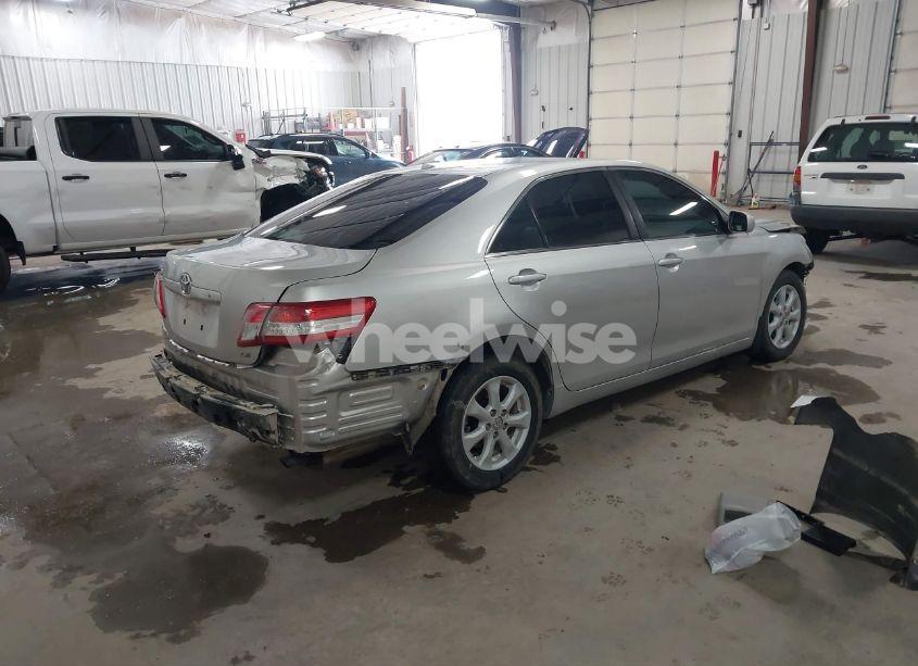 Photo 4 of 2010 Toyota Camry LE (VIN 4T4BF3EK6AR056703)