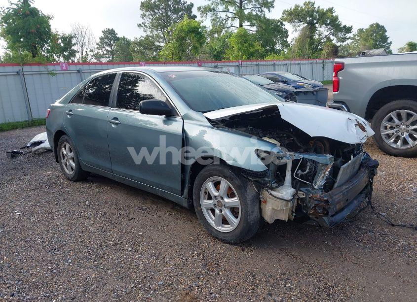 2010 Toyota Camry LE (VIN 4T4BF3EK6AR060895) main photo