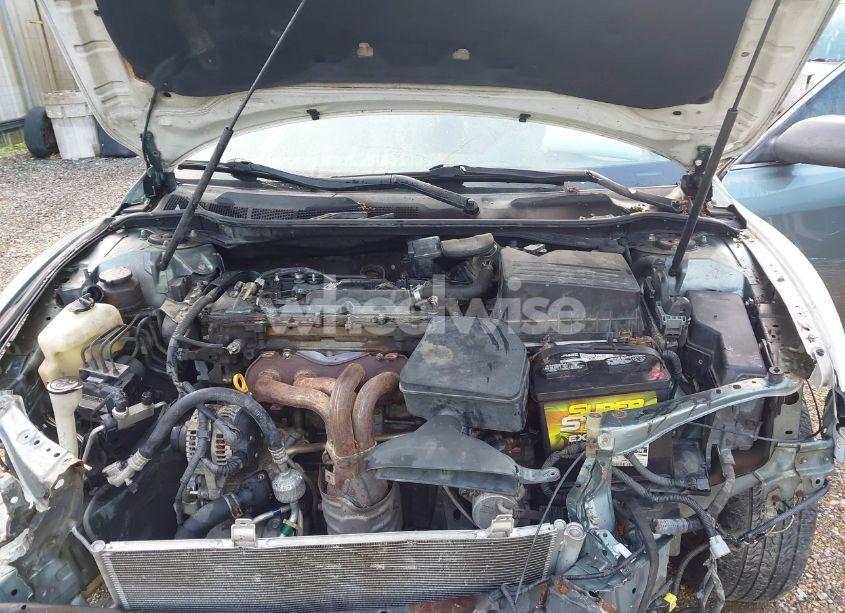 Photo 10 of 2010 Toyota Camry LE (VIN 4T4BF3EK6AR060895)