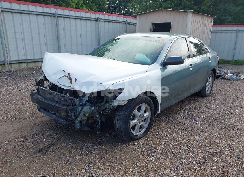 Photo 2 of 2010 Toyota Camry LE (VIN 4T4BF3EK6AR060895)