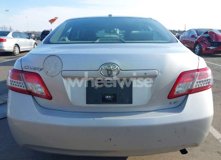 Photo 16 of 2010 Toyota Camry LE (VIN 4T4BF3EK6AR065692)
