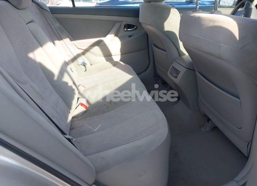 Photo 8 of 2010 Toyota Camry LE (VIN 4T4BF3EK6AR065692)