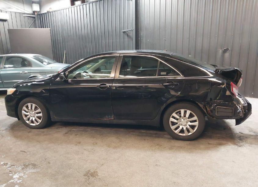 Photo 14 of 2010 Toyota Camry LE (VIN 4T4BF3EK6AR066986)