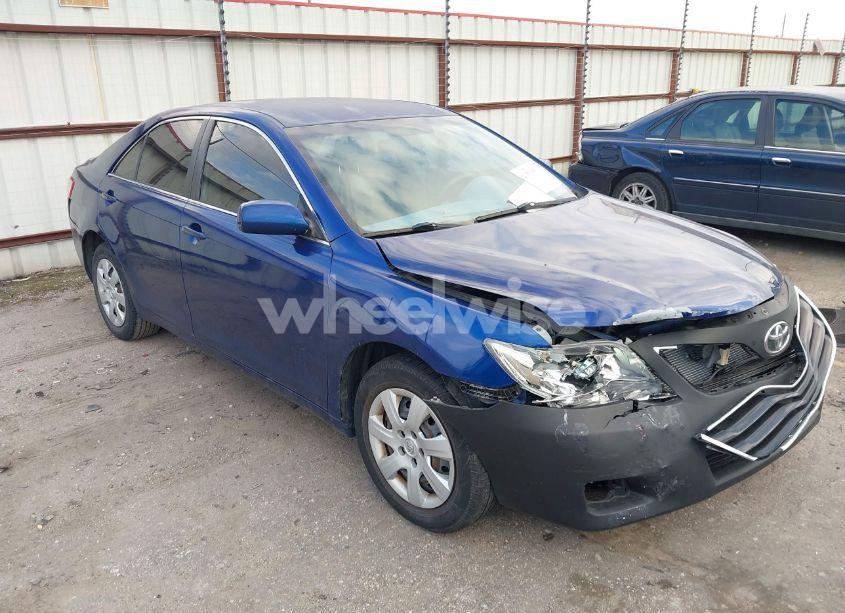 2011 Toyota Camry LE (VIN 4T4BF3EK6BR100877) main photo