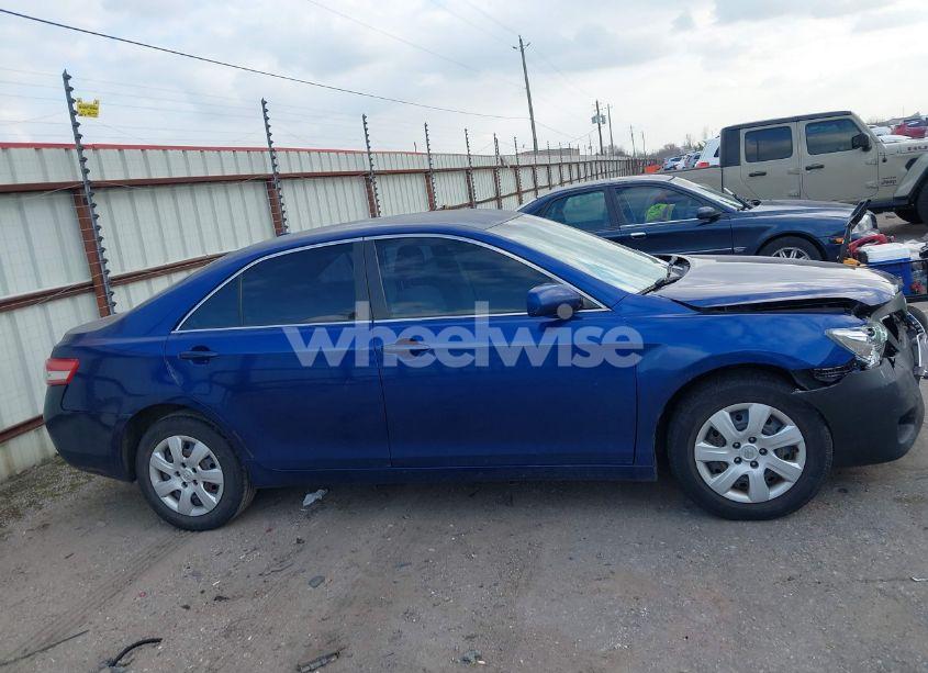 Photo 13 of 2011 Toyota Camry LE (VIN 4T4BF3EK6BR100877)