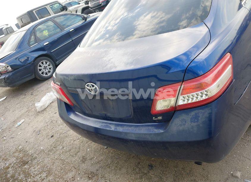 Photo 16 of 2011 Toyota Camry LE (VIN 4T4BF3EK6BR100877)