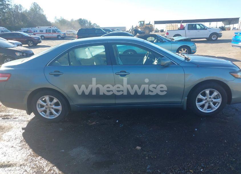 Photo 13 of 2011 Toyota Camry LE (VIN 4T4BF3EK6BR109174)