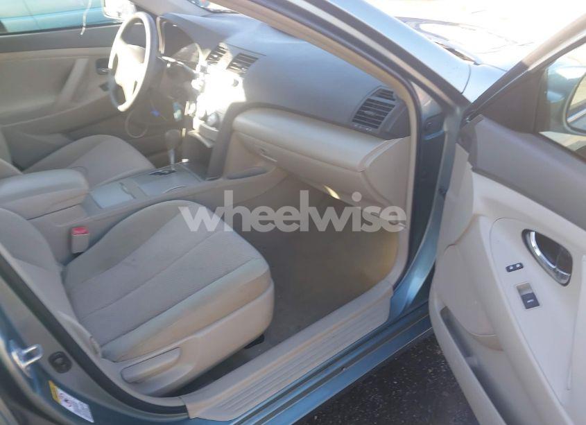 Photo 5 of 2011 Toyota Camry LE (VIN 4T4BF3EK6BR109174)