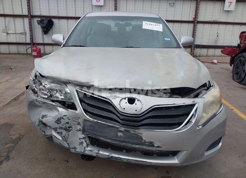 Photo 12 of 2011 Toyota Camry (VIN 4T4BF3EK6BR113757)