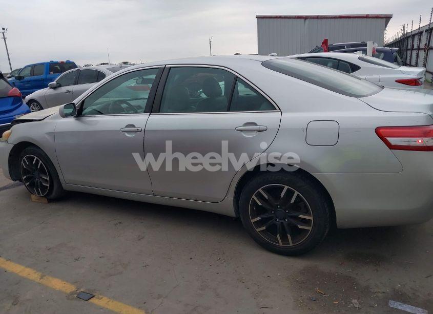 Photo 14 of 2011 Toyota Camry (VIN 4T4BF3EK6BR113757)