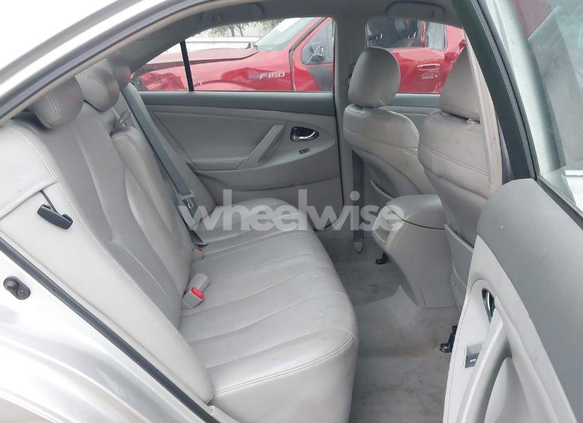 Photo 8 of 2011 Toyota Camry (VIN 4T4BF3EK6BR113757)