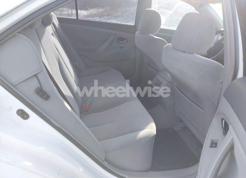 Photo 8 of 2011 Toyota Camry LE (VIN 4T4BF3EK6BR126895)