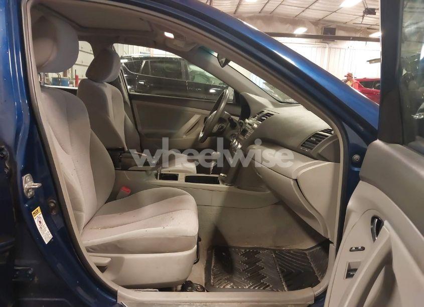 Photo 5 of 2011 Toyota Camry LE (VIN 4T4BF3EK6BR145351)