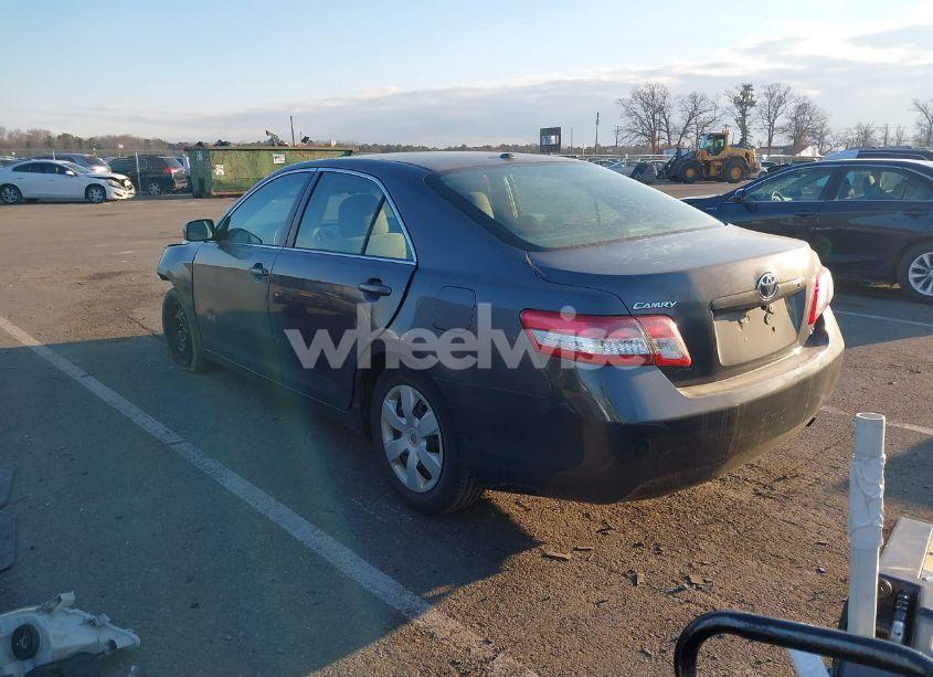 Photo 3 of 2011 Toyota Camry LE (VIN 4T4BF3EK6BR146662)