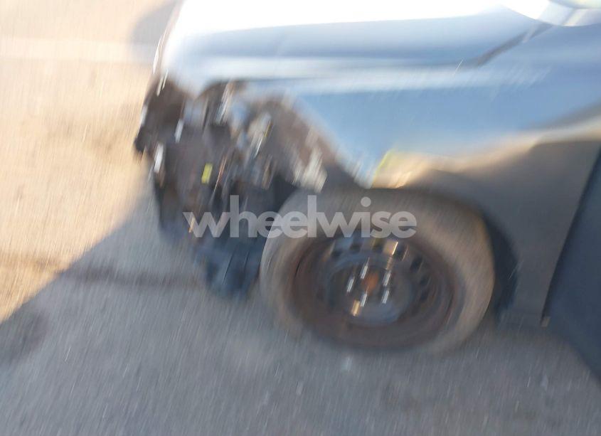 Photo 6 of 2011 Toyota Camry LE (VIN 4T4BF3EK6BR146662)