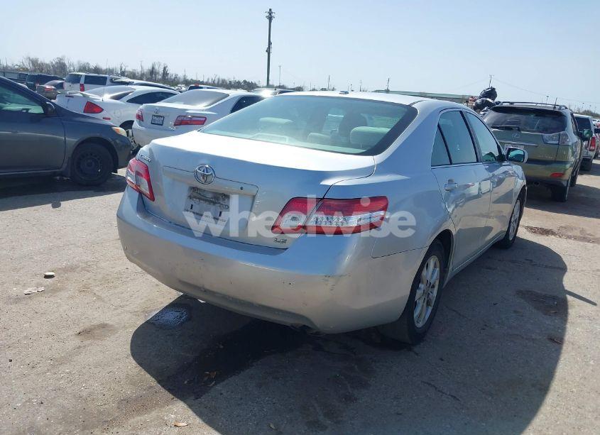 Photo 4 of 2011 Toyota Camry LE (VIN 4T4BF3EK6BR154387)