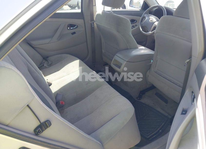 Photo 8 of 2011 Toyota Camry LE (VIN 4T4BF3EK6BR154387)