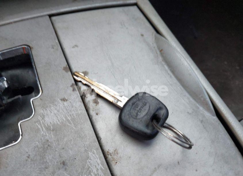 Photo 11 of 2011 Toyota Camry LE (VIN 4T4BF3EK6BR155135)