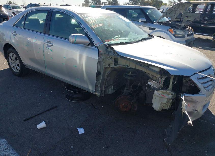 Photo 5 of 2011 Toyota Camry LE (VIN 4T4BF3EK6BR158309)