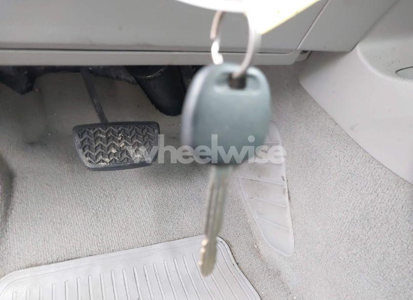 Photo 11 of 2011 Toyota Camry LE (VIN 4T4BF3EK6BR172002)