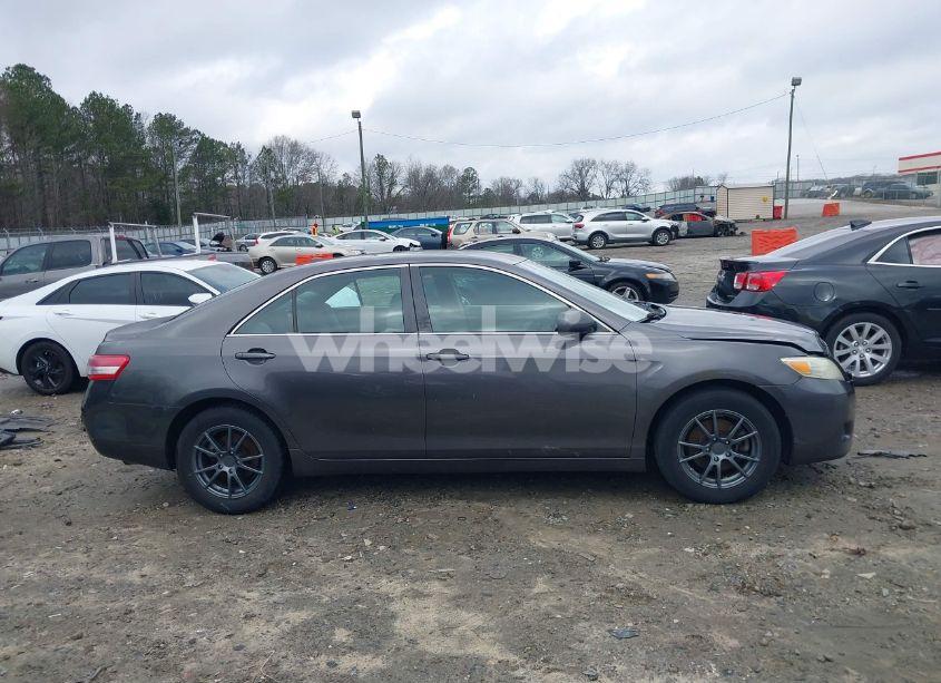 Photo 13 of 2011 Toyota Camry LE (VIN 4T4BF3EK6BR172002)