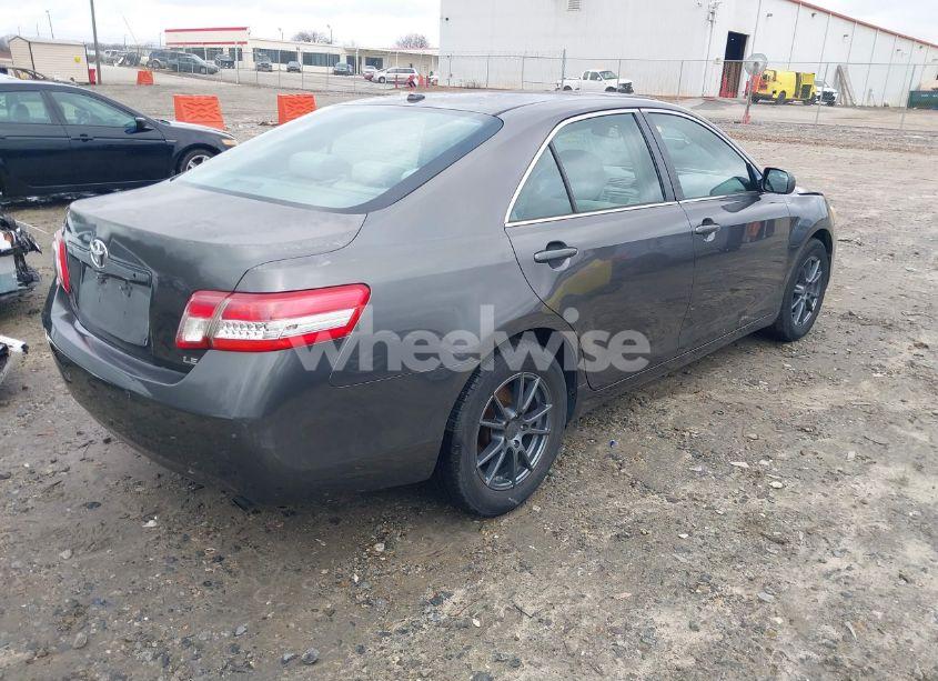 Photo 4 of 2011 Toyota Camry LE (VIN 4T4BF3EK6BR172002)