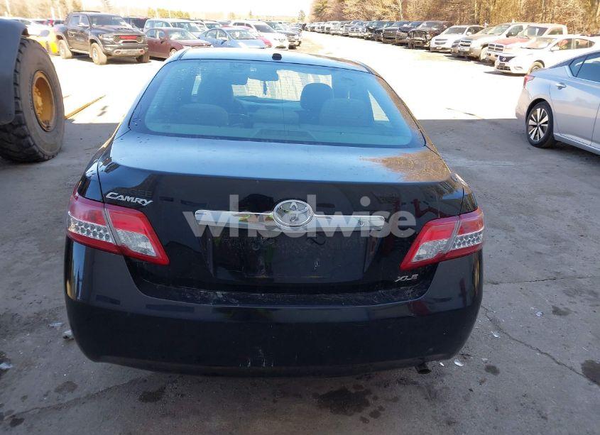 Photo 16 of 2011 Toyota Camry XLE (VIN 4T4BF3EK6BR177488)