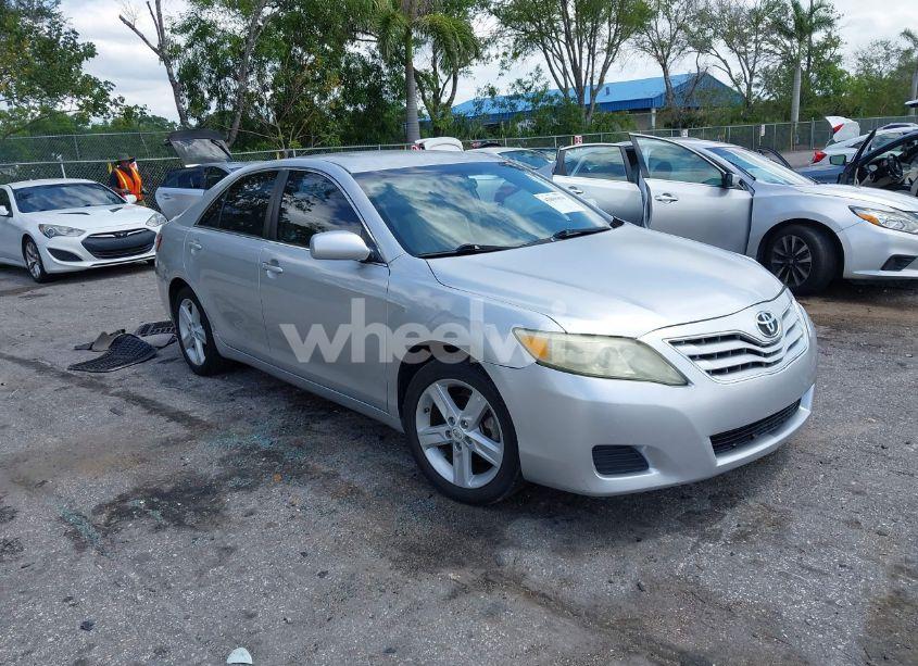 2011 Toyota Camry (VIN 4T4BF3EK6BR181315) main photo