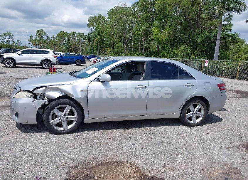 Photo 14 of 2011 Toyota Camry (VIN 4T4BF3EK6BR181315)