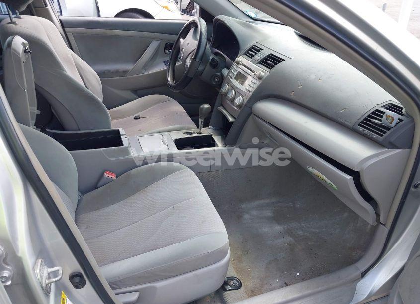 Photo 5 of 2011 Toyota Camry (VIN 4T4BF3EK6BR181315)