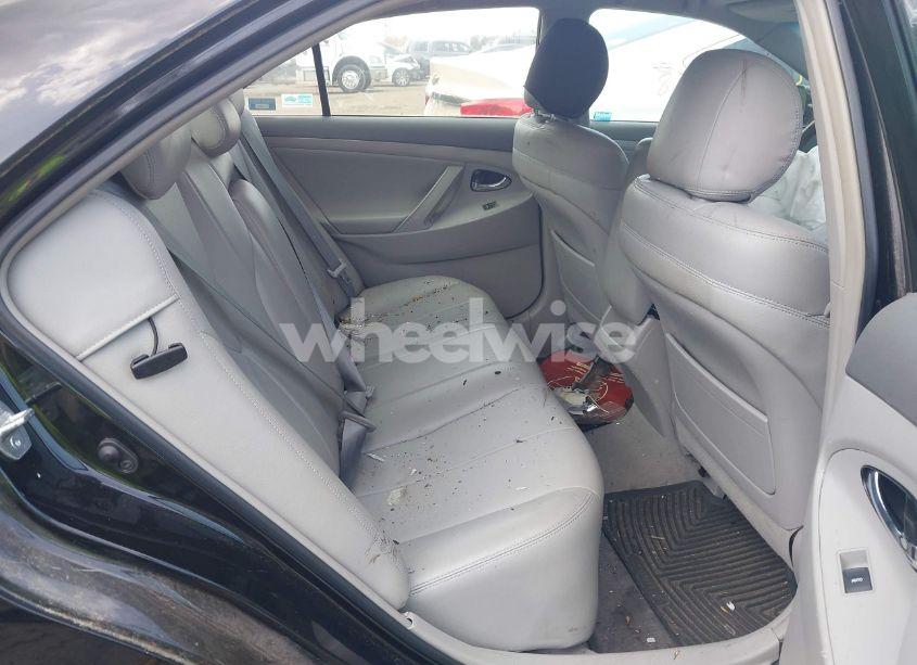 Photo 8 of 2011 Toyota Camry LE/SE/XLE (VIN 4T4BF3EK6BR182867)