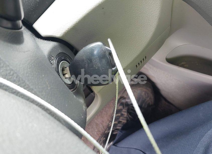 Photo 11 of 2011 Toyota Camry LE (VIN 4T4BF3EK6BR215382)