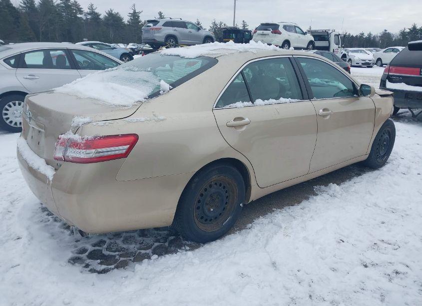 Photo 4 of 2010 Toyota Camry LE (VIN 4T4BF3EK7AR004416)