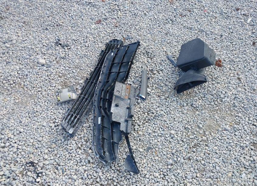 Photo 12 of 2010 Toyota Camry LE (VIN 4T4BF3EK7AR021085)