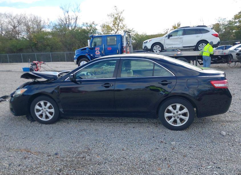 Photo 15 of 2010 Toyota Camry LE (VIN 4T4BF3EK7AR021085)