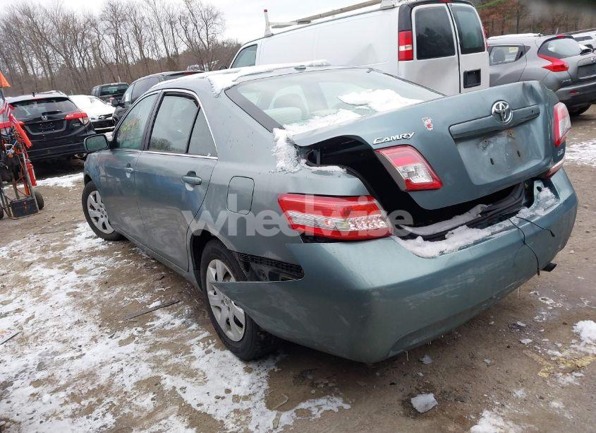 Photo 3 of 2010 Toyota Camry LE (VIN 4T4BF3EK7AR033253)