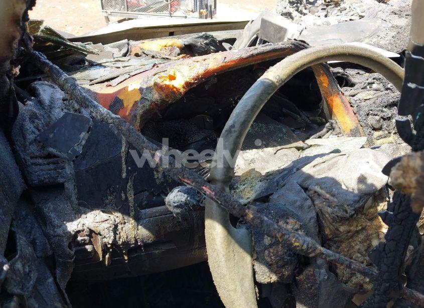 Photo 7 of 2010 Toyota Camry XLE (VIN 4T4BF3EK7AR037710)