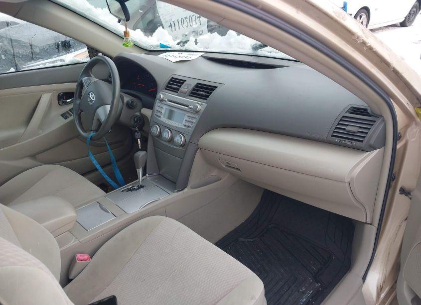 Photo 5 of 2010 Toyota Camry LE (VIN 4T4BF3EK7AR050540)