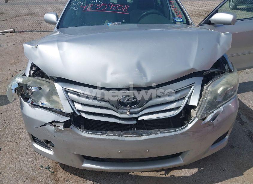 Photo 6 of 2010 Toyota Camry LE (VIN 4T4BF3EK7AR053583)